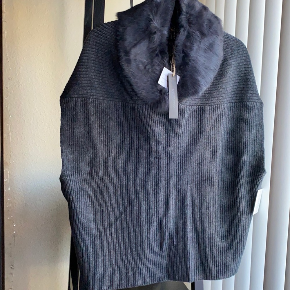 NEW Dolce Cabo fur sweater